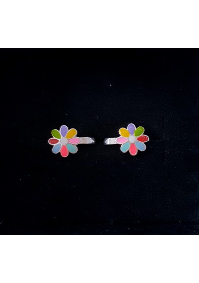925 Ayar Gümüş Renkli Mineli Yapraklı Çiçekli Gümüş Çocuk Küpesi