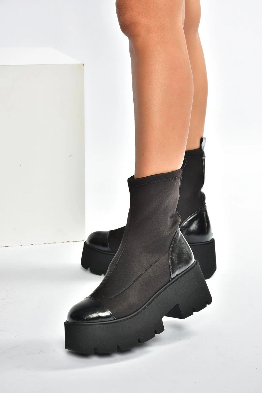 Fox Shoes V272902904 Siyah Kumaş Kalın Tabanlı Kadın Bot Siyah-Kumaş