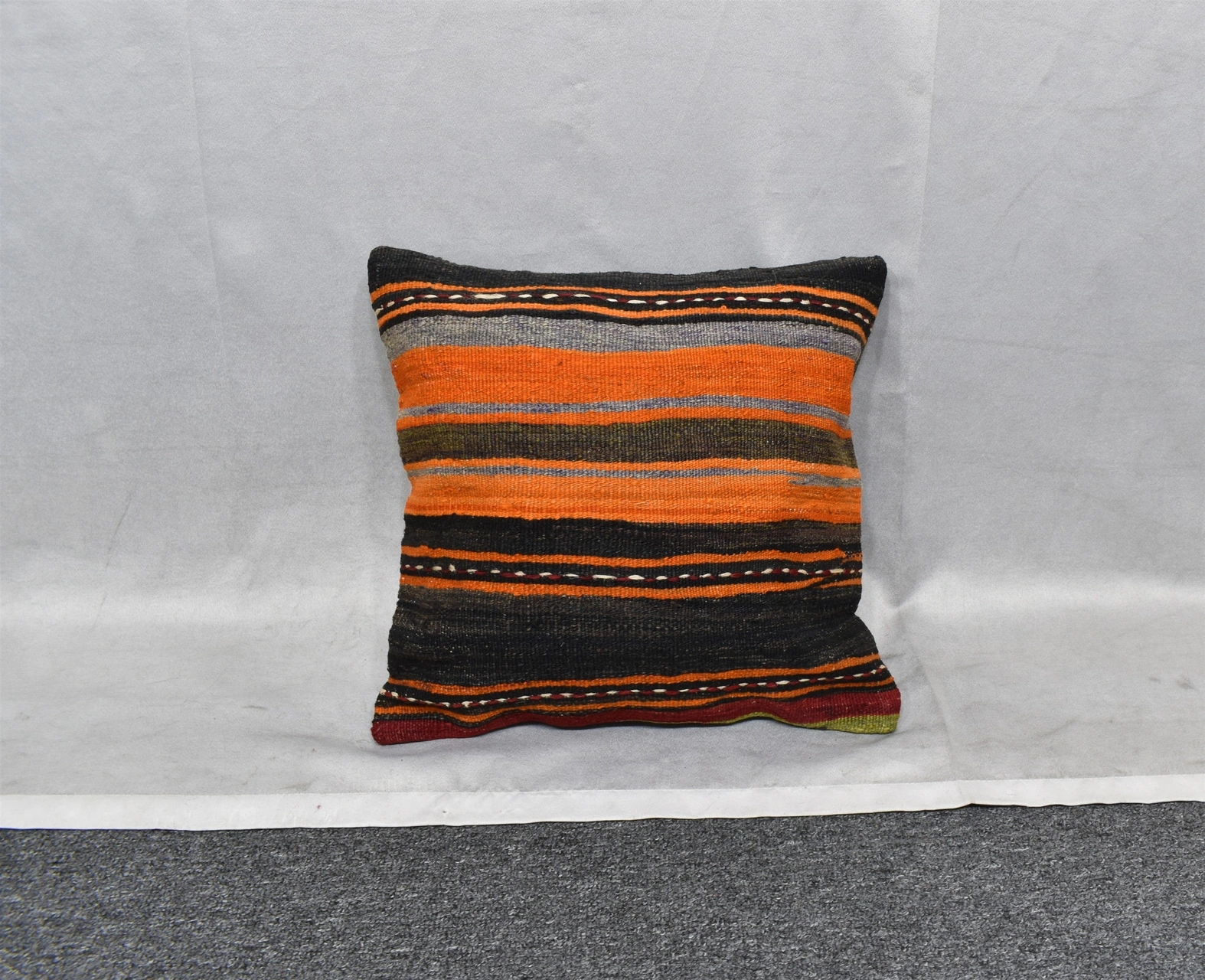 Zehra Abla Halı Yeni El Dokuma Dekoratif Kilim Kırlent Yastık Kılıfı 6513 Çok Renkli
