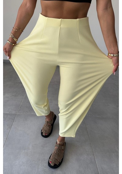 Kadın Sarı Bernis Balon Pantolon, Beli Lastikli Şalvar Model Krep Balon Pantolon Basen Gizleyen Sarı