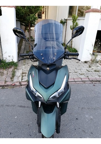 Motocam Küba Arome 125 Ön Cam 2023-2026 Model 54cm Füme Renkli