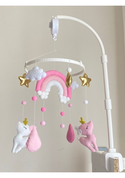 Müzik - Aparat Dahil Pembe Geyik Figürlü El Yapımı Kız Bebek Beşik Dönencesi