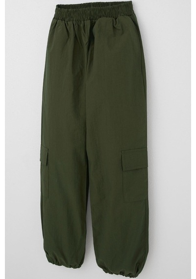 Breeze Kız Çocuk Paraşüt Jogger Paça Pantolon Kargo Cep 7-12 Yaş, Haki Yeşil Haki Yeşil Breeze Kız Çocuk Paraşüt Jogger Paça Pantolon Kargo Cep 7-12 Yaş, Haki Yeşil Haki Yeşil