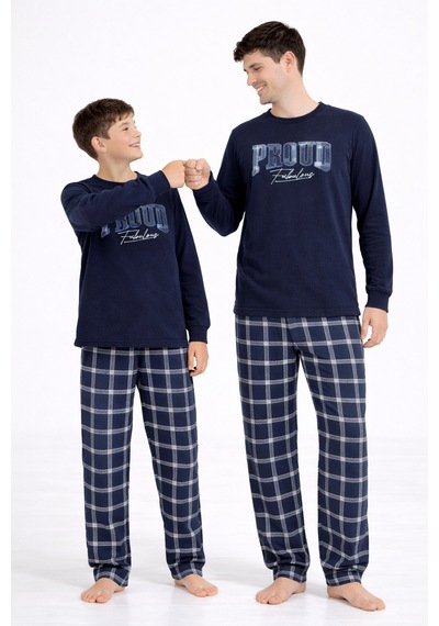 Free Beka Erkek Lacivert Ekose Desenli Uzun Kollu Baba-oğul Polar Kumaş Kışlık Kalın Pijama Takımı Free Beka Erkek Lacivert Ekose Desenli Uzun Kollu Baba-oğul Polar Kumaş Kışlık Kalın Pijama Takımı