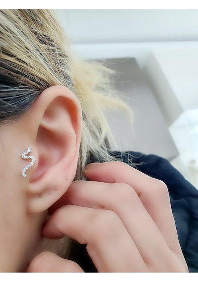 Pırlanta Parlaklığında Zirkon Taşlı 925ayar Gümüş Tragus Helix Piercing 92755391