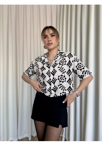Kazax Siyah Beyaz Baskılı Crop Gömlek Siyah