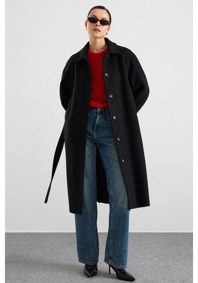 Olcay Gömlek Yaka Oversize Ara Boy Kaban Siyah 3194