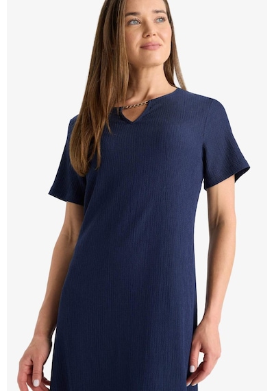 Defacto Regular Fit Apaş Yaka Basic Düz Bürümcük Kısa Kollu Midi Elbise D3834ax25smnv135 Lacivert Defacto Regular Fit Apaş Yaka Basic Düz Bürümcük Kısa Kollu Midi Elbise D3834ax25smnv135 Lacivert