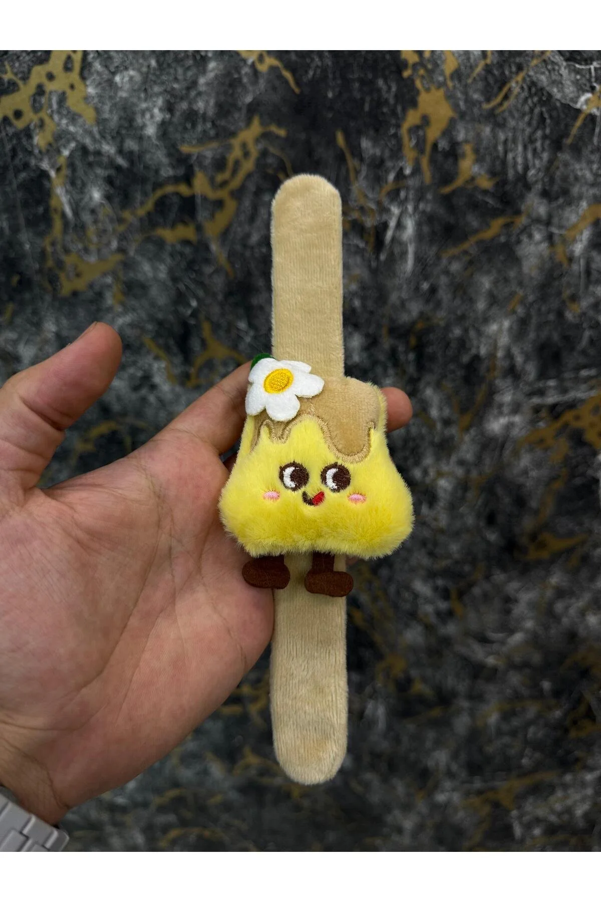Puding Peluş Bileklik Oyuncak Bileğe Vurunca Sarılan Slap Bileklik, Çok Amaçlı Saç Tokası Bej