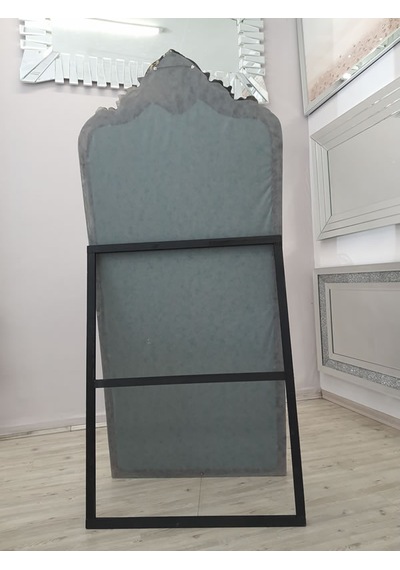 Ayna Denizi Princess Black Gold Model Siyah Altın Renk Dekoratif Ayaklı Boy Aynası Siyah - Altın