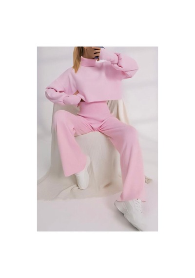 De Pose Pembe Parmak Geçmeli Crop Yüksek Bel Triko Takım