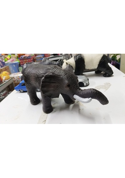 Plastik Oyuncak Hayvan Büyük Boy Afrika Fili 17 Cm