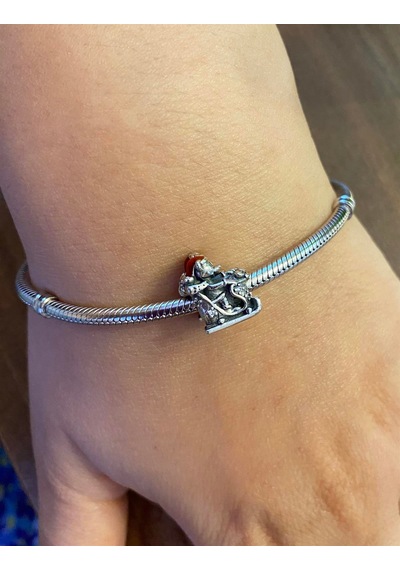 Kadın Kızakta Mickey Ve Minnie Model Gümüş Charm