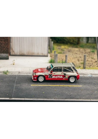 Tarmac Works 1/64 Renault 5 Maxı Turbo European Hill-climb Championship 1987 Giovanni Rossi 35 - Ho Çok Renkli