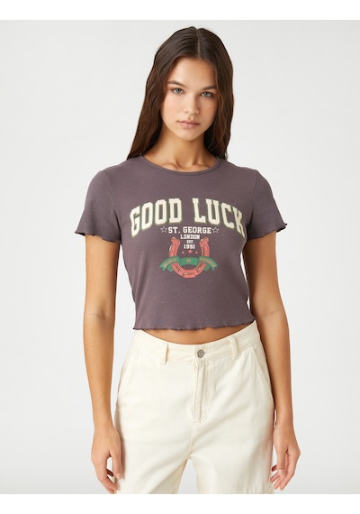 Koton Crop Tişört Slogan Baskılı Kısa Kollu Bisiklet Yaka Kahverengi 3sal10015ık Kahve Koton Crop Tişört Slogan Baskılı Kısa Kollu Bisiklet Yaka Kahverengi 3sal10015ık Kahve