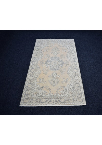 Zehra Abla Halı Vintage El Dokuma Açık Turuncu Nadir Pastel Uşak Yün Halı 7196 Çok Renkli