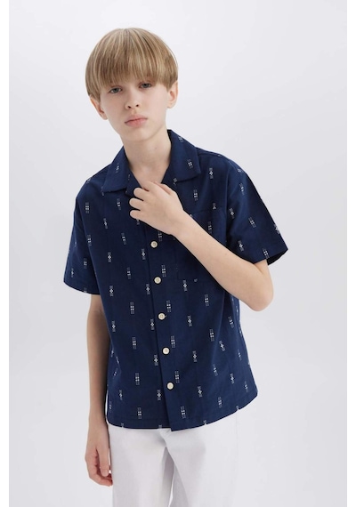 DeFacto Erkek Çocuk Oversize Geniş Kalıp Polo Yaka Brode Kısa Kollu Gömlek D8339A825SMNV248