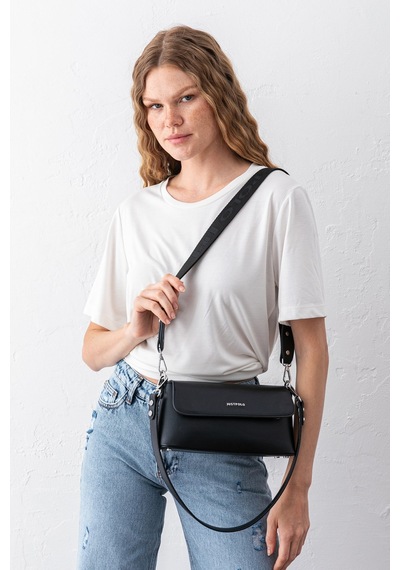 Just Polo Kadın Zoya Model Yumuşak Deri Görünümlü Omuz Çantası Ve Çapraz Askılı Baget Çanta Siyah 37924683