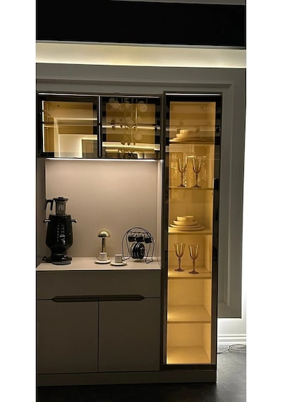 VİZON Kahve Köşesi Led Işıklı Kahve Köşesi Ünitesi Modern Tasarım Vizon Renk 200 Cm Yükseklik 125 Cm Genişlik VİZON Kahve Köşesi Led Işıklı Kahve Köşesi Ünitesi Modern Tasarım Vizon Renk 200 Cm Yükseklik 125 Cm Genişlik