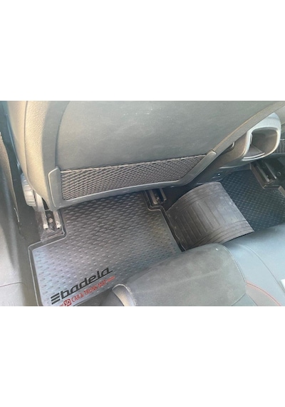 2014-2015 Mercedes B Serisi 3d Kauçuk Kokusuz Havuzlu Paspas