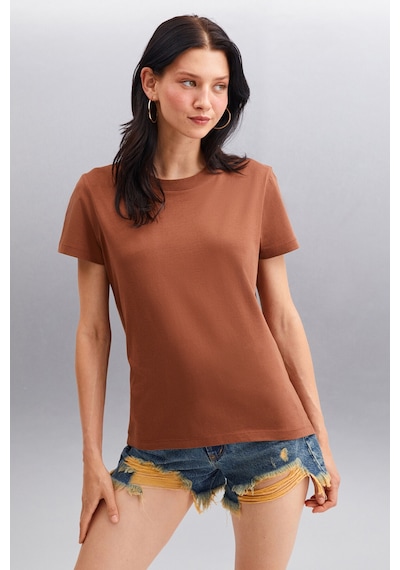 Grimelange Samantha Kadın %100 Organik Pamuklu Comfort Fit Arkası Uzun Basic Örme Kahverengi T-shirt