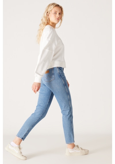 Wrangler Yüksek Bel Dar Paça Esnek Mavi Kadın Mom Jean Denim Kot Pantolon W246016404 Açık Mavi