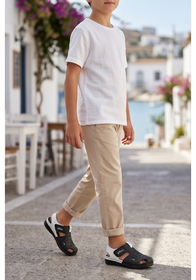 Breezewalk Hafif Ve Esnek Tabanlı Delikli Erkek Çocuk Siyah Beyaz Sandalet - Cırt Cırtlı Arka Ba... Breezewalk Hafif Ve Esnek Tabanlı Delikli Erkek Çocuk Siyah Beyaz Sandalet - Cırt Cırtlı Arka Ba...