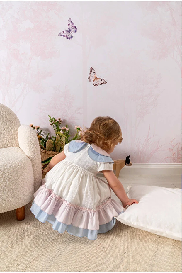 Momercy Çift Yakalı Lale Detaylı Fırfırlı Tokalı Kız Bebek Elbise Ekru