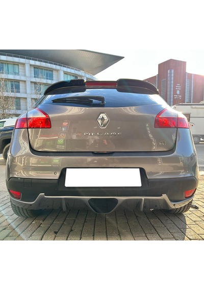 Renault Megane Coupe Egzoz Görünümlü Difüzör Plastik Boyasız