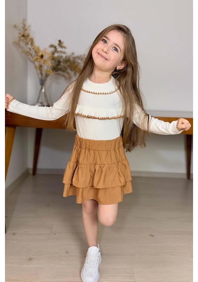 Riccotarz Kız Çocuk Bebe Yaka Göğsü Fırfırlı Fitilli Slim Kazak Üzeri Katkat Pliseli Kahverengi Etekli Takım Kahverengi Riccotarz Kız Çocuk Bebe Yaka Göğsü Fırfırlı Fitilli Slim Kazak Üzeri Katkat Pliseli Kahverengi Etekli Takım Kahverengi