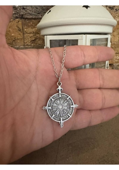 Viking Pusulası Vegvísir Figürlü Unisex Kolye 60 Cm Zincirli, Yön Ve Koruma Sembolü Çok renkli
