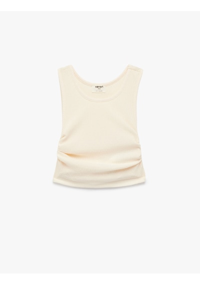 Koton Büzgülü Kolsuz Bisiklet Yaka Crop Bluz Bej 6skg60075ak Ekru