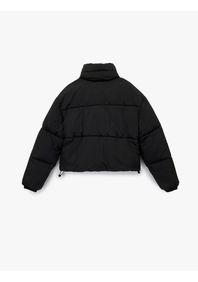 Koton Polar Cepli Dik Yaka Uzun Kollu Fermuarlı Su İtici Crop Şişme Mont Siyah 6wak20086ew Siyah Koton Polar Cepli Dik Yaka Uzun Kollu Fermuarlı Su İtici Crop Şişme Mont Siyah 6wak20086ew Siyah