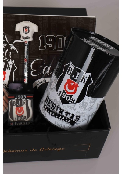 Dekomus Gıft Box Özel Kutulu Lisanslı Beşiktaş Kırtasiye ve Boyama Seti Büyük Boy Kumbara İle Beraber