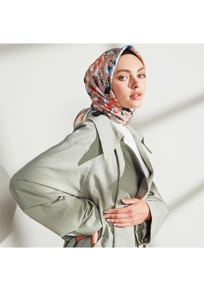 İpekevi Twill İpek Eşarp - Blooming Garden Desenli - Fondöten Fondöten