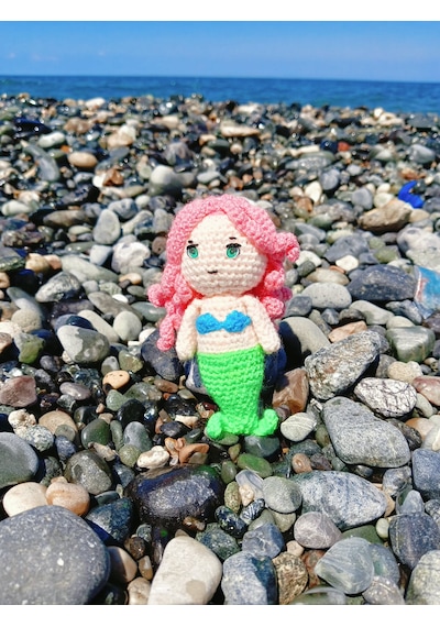 Deniz Kızı Perisi Amigurumi Örgü Oyuncak - Çocuk Hediye 12 Cm Pembe