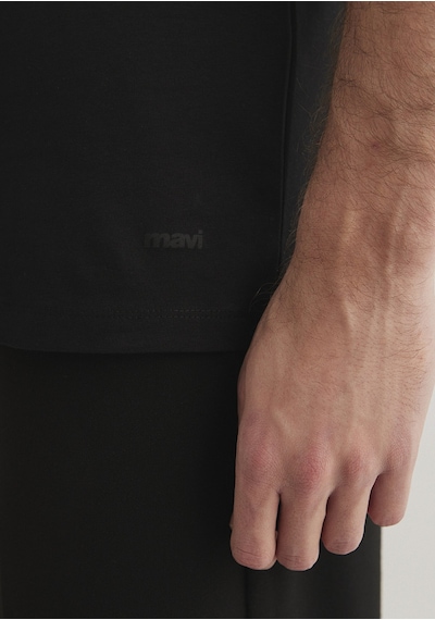 Mavi - Siyah Basic Tişört 061747-900-Siyah