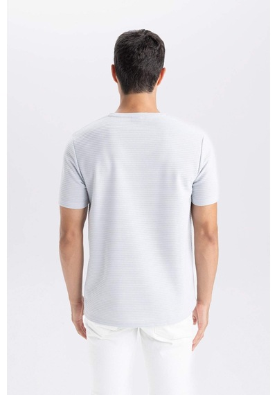 DeFacto Slim Fit Dar Kesim Bisiklet Yaka Basic Düz Kısa Kollu Tişört M6608AZ25SPGR91 DeFacto Slim Fit Dar Kesim Bisiklet Yaka Basic Düz Kısa Kollu Tişört M6608AZ25SPGR91