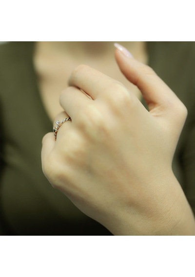 Lova F Renk 0,05 Karat Pırlanta Tektaş Yüzük - 1020120