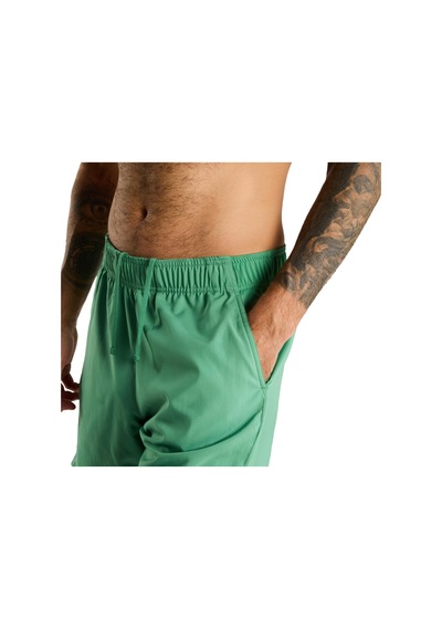 F0a3o1bg571-r The North Face M 24-7 7ın Short Erkek Mayo Yeşil F0a3o1bg571-r