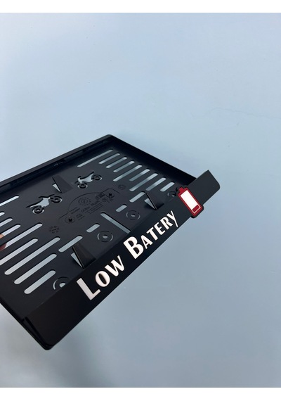 Low Batery Pleksi Motor Plakalığı
