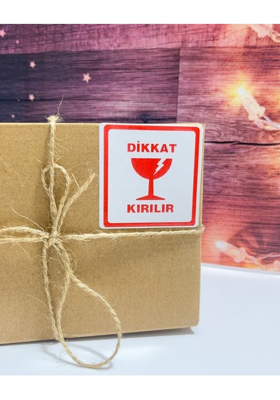 Dikkat Kırılır Uyarı Etiket Kırmızı Çerçeveli 6x6 Cm 100 Adet Rulo Etiket
