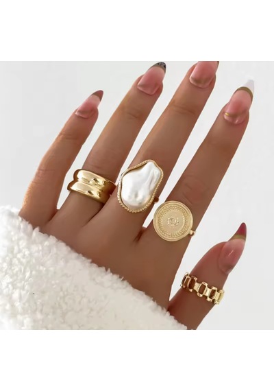 Girift Vintage Dyra 4 Adet Gold Yüzük Seti Beyaz Taşlı Gold
