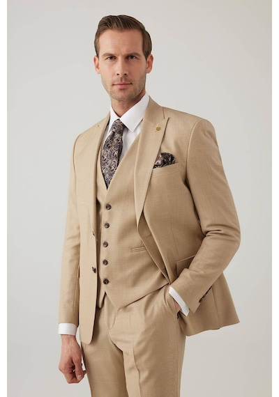 Erkek Bej Slim Fit Yelekli İtalyan Kumaş Sivri Yaka Takım Elbise