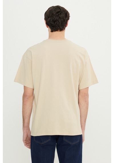 AC&Co / Altınyıldız Classics Erkek Bej %100 Pamuk Oversize Fit Rahat Kesim Bisiklet Yaka Baskılı Tişört Bej AC&Co / Altınyıldız Classics Erkek Bej %100 Pamuk Oversize Fit Rahat Kesim Bisiklet Yaka Baskılı Tişört Bej