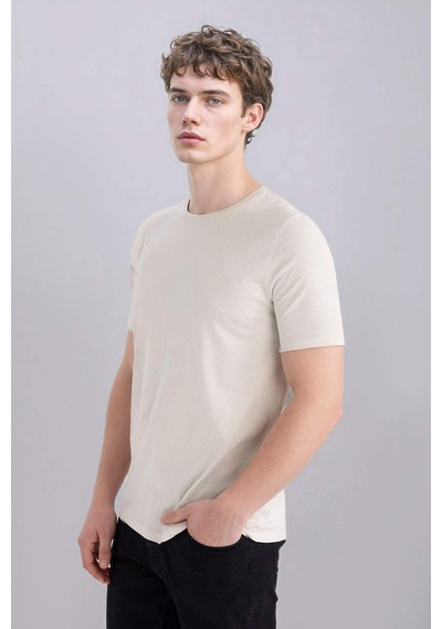 DeFacto Slim Fit Dar Kesim Bisiklet Yaka Modal Karışımlı Pamuklu Basic Düz Kısa Kollu Tişört M6606AZ25SPER20 DeFacto Slim Fit Dar Kesim Bisiklet Yaka Modal Karışımlı Pamuklu Basic Düz Kısa Kollu Tişört M6606AZ25SPER20