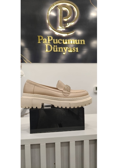 Papucumun Dünyası Önü Taşlı Yüksek Taban Kadın Loafer Krem