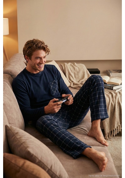 Buratti Kareli Yumuşak Dokulu Regular Fit Uzun Kollu Erkek Pijama Takımı 609611060 Lacivert