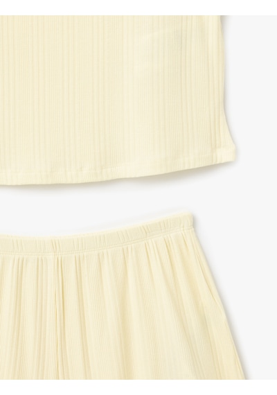 Koton Nakış Detaylı Kısa Kollu Modal Kumaş Şortlu Pijama Takımı Sarı 5slk40023mk Sarı