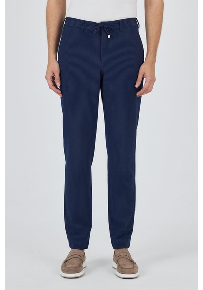 İmza Koyu Lacivert Esnek Yandan Cepli Casual Comfort Fit Jogger Pantolon 1003250117 Koyu Lacivert İmza Koyu Lacivert Esnek Yandan Cepli Casual Comfort Fit Jogger Pantolon 1003250117 Koyu Lacivert